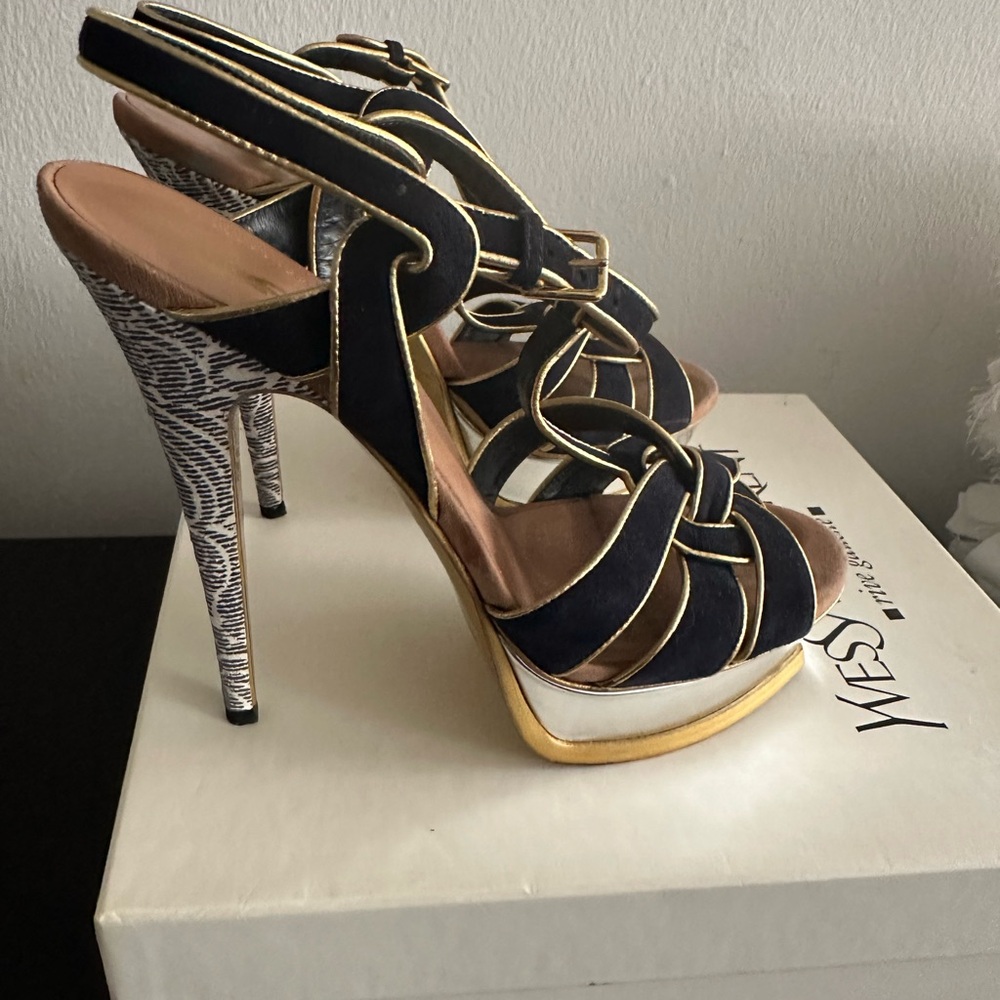 YSL Saint Laurent Tribute sandals sz 41